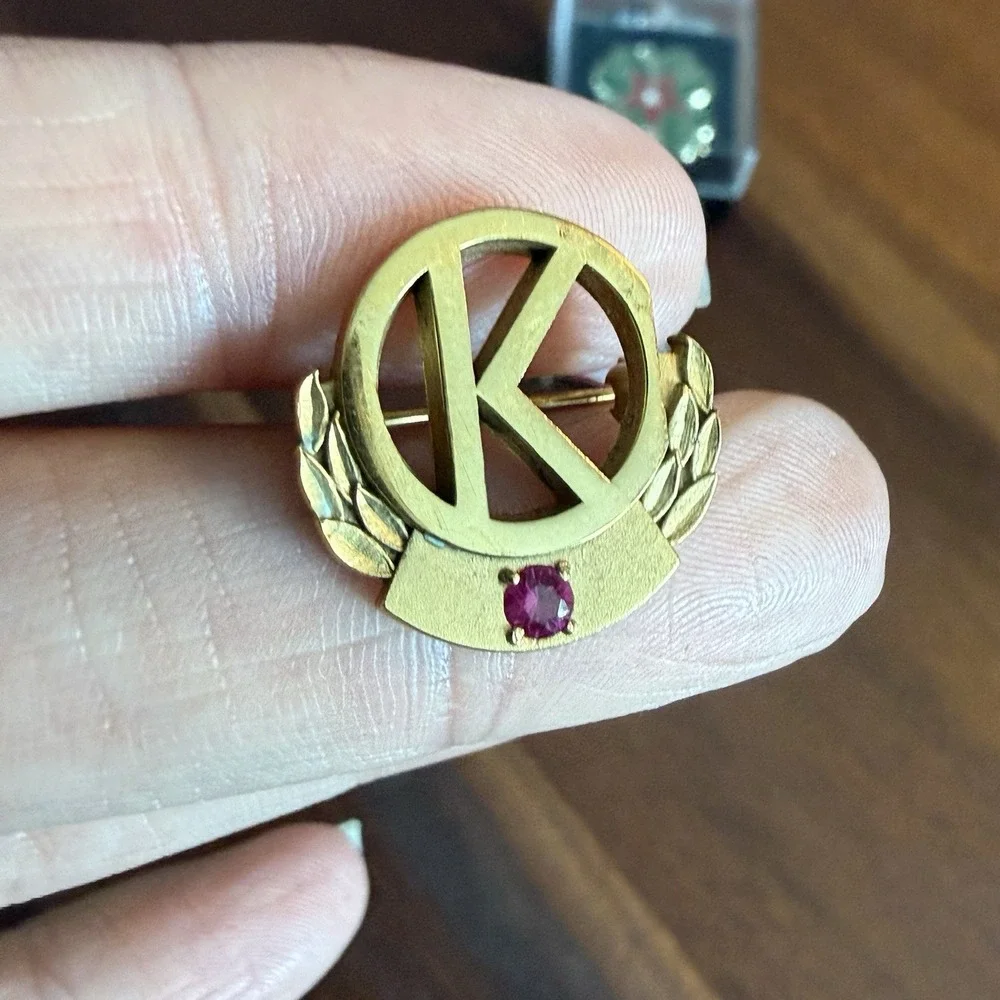 Vintage Lapel Pin Lot 4-H All Star Kiwanis Ruby K Exchange Club American Flag